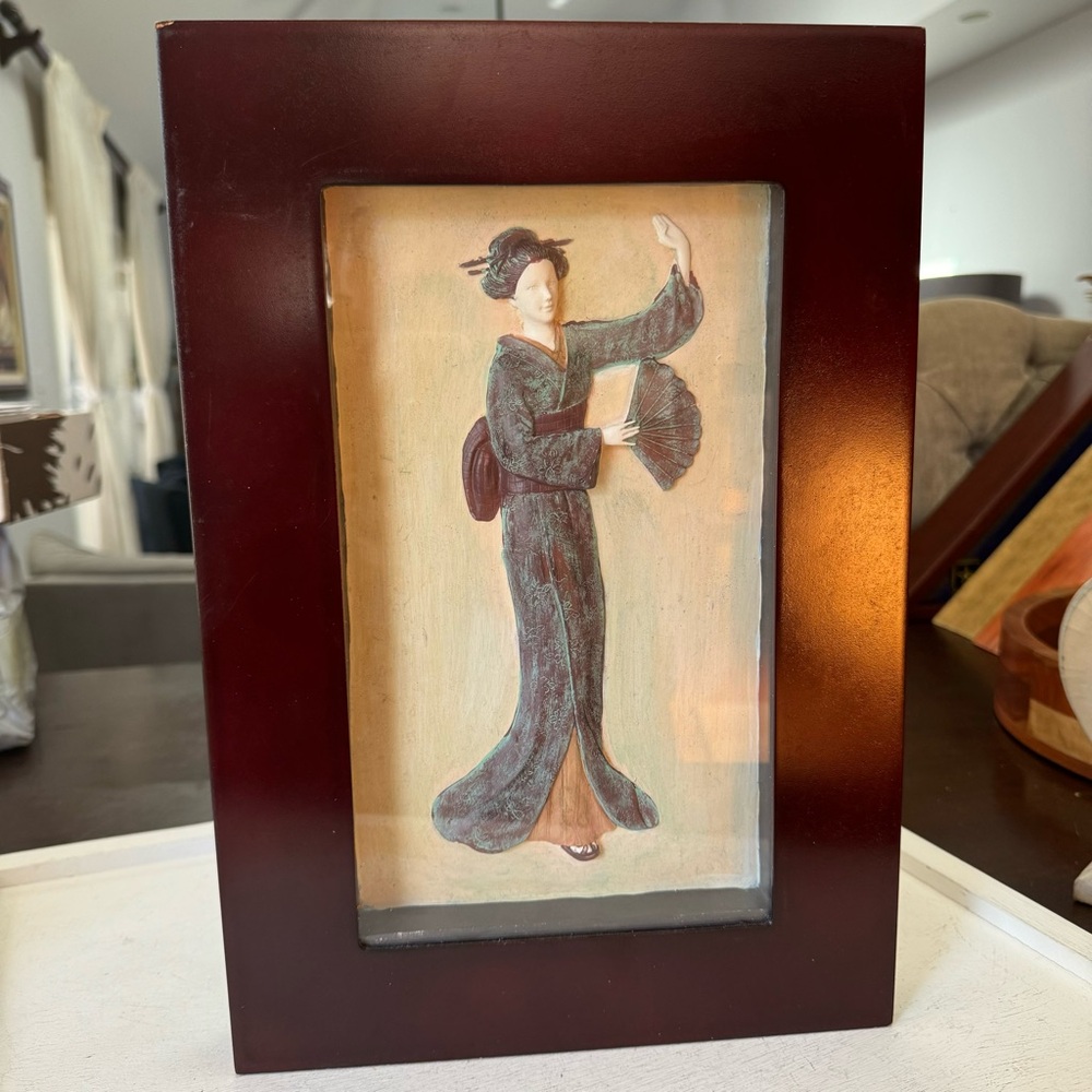 Beautiful Shadow Box Art, Oriental 3D Geisha Wearing Silk Kimono Framed Vintage